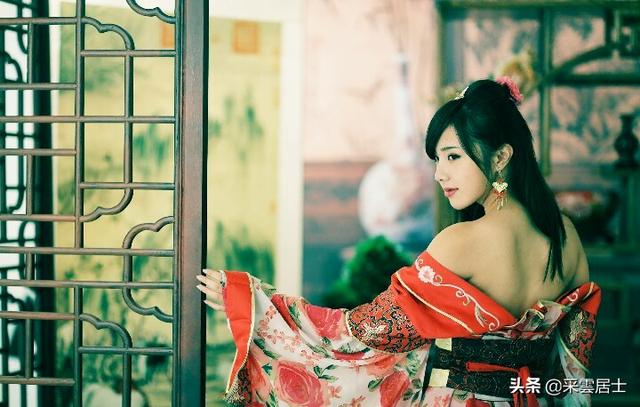 已婚少妇每天找男朋友聊天，正常吗求解答～谢谢