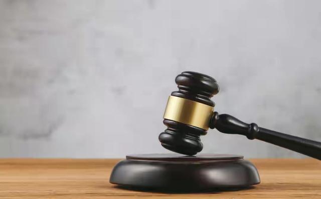 男人强奸男人判什么罪？