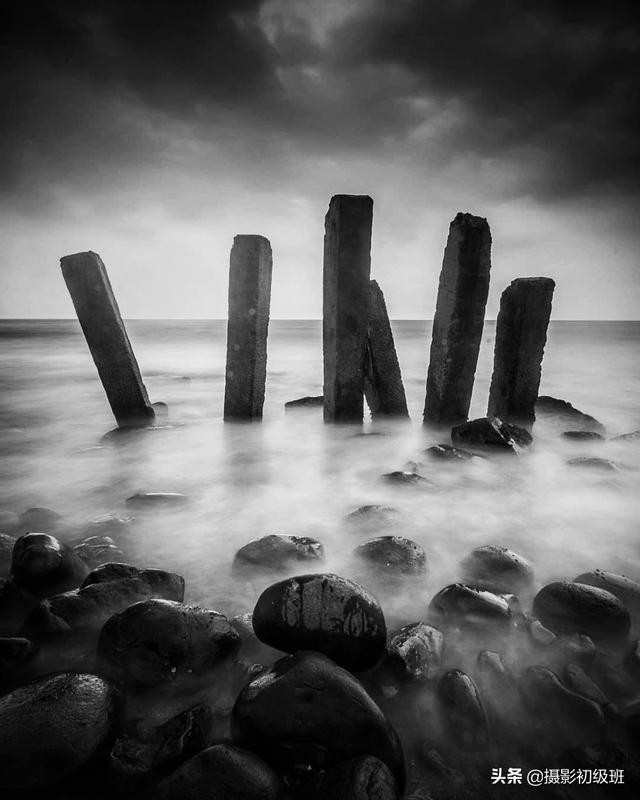 头条问答 - 黑白摄影作品为什么更具视觉冲击力?(52个回答)
