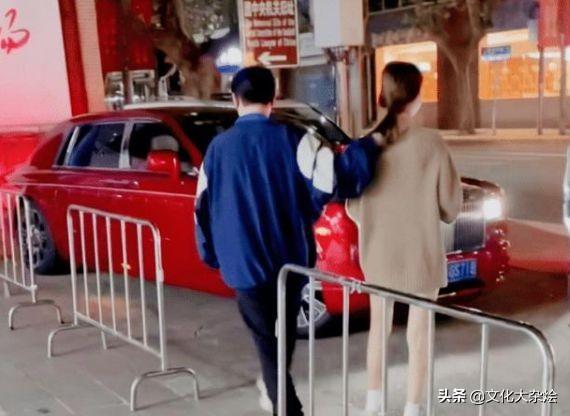 王思聪杀人:要卖私人飞机的王思聪，究竟发生了什么