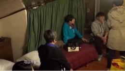 华晨宇爸爸华福雄:华晨宇富二代身份遭危机，都说华晨宇是富二代，那他到底多有钱？