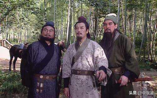 三国关公:为什么说《三国演义》中关羽来历不明？