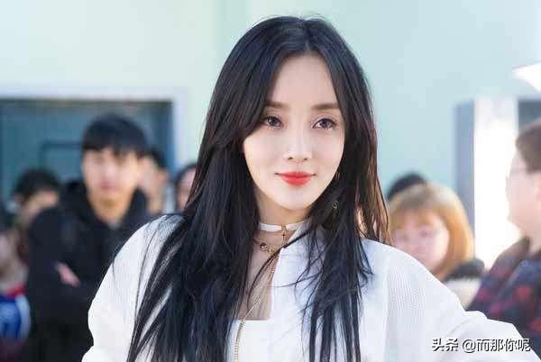 演员李小璐个人资料:李小璐，都快40了，为什么模样还跟20岁一样，怎么保养的？
