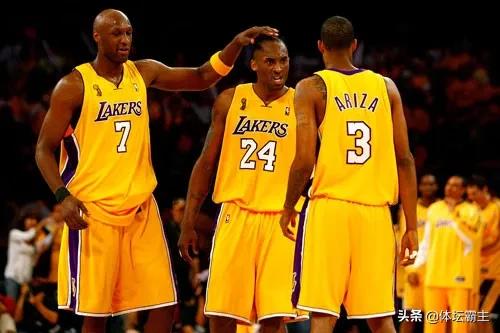 艾尔哈灵顿姚明:艾尔 哈灵顿 NBA中有实力却从未入选过全明星，你最先想到的球员是谁？
