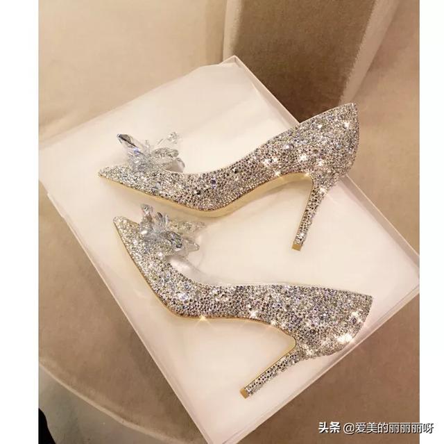 徐若瑄结婚:老公快破产徐若瑄想复出捞钱，为何网友齐呼没门儿？