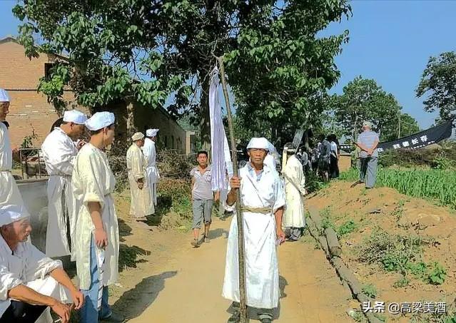 无常鬼:在农村，有老人去世，路引该怎么写？