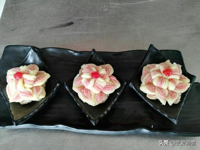 富锦草饼(深圳有什么特产，手信？在深圳哪里可以买到？