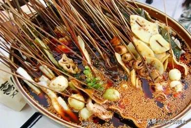 台北师院校花吴育臻:成都玉林好吃的美食有哪些？