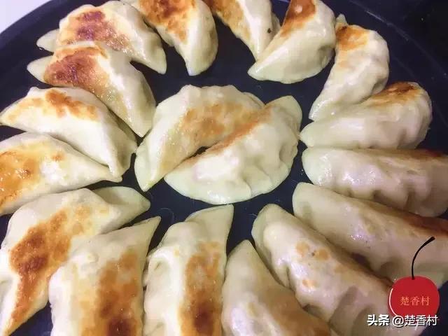 家用电饼铛跟平底锅哪个好？破壁机有无必要购买？求大神良心解答？