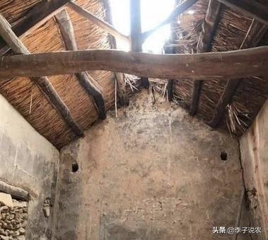 民国古宅灵异事件:历史上吊死崇祯皇帝“歪脖子树”，现如今还在原地吗？