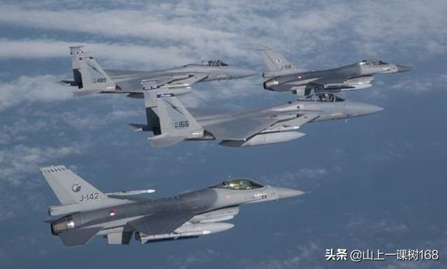 美国、俄罗斯（苏联）、中国都生产过哪些数量上世界第一的武器？