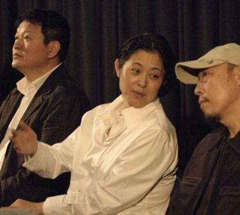 倪大红因《悬崖之上》再引热议,被扒是倪萍妹夫,真相到底如何？