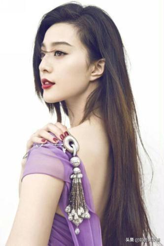 胡歌暗恋陈乔恩10年了:你最喜欢什么明星？为什么？