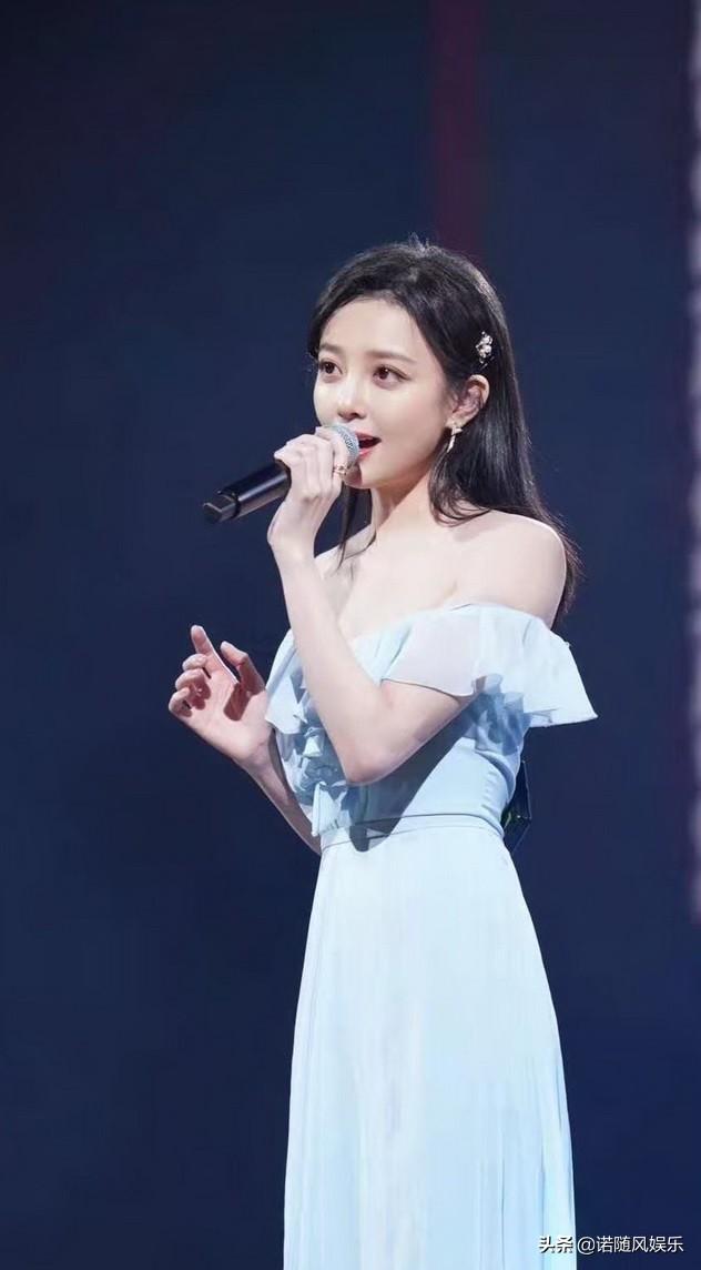 娱乐圈中的美女歌手汪小敏,颜值,身材,才华都不差,为什么不怎么红呢?
