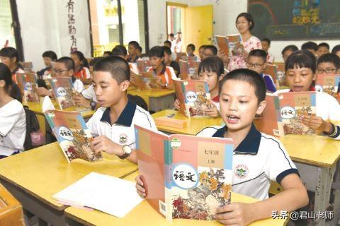 萧振高三学生跳楼自杀:如何看待14岁男孩跳楼的新闻，作为妈妈该如何教育孩子