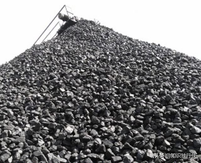 价值1000万的古玉图片,在煤堆里捡到这块煤玉，值多少钱？