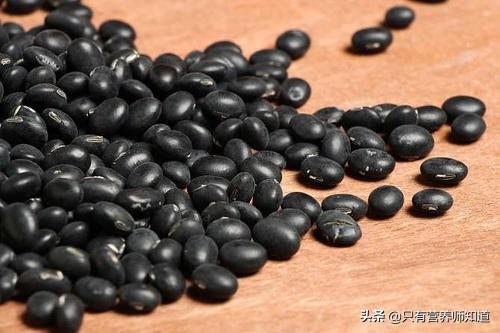 吃黑豆补肾吗，肾小球肾炎病人可以吃黑豆吗？