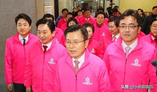 黄教安，最近为什么不出来闹了？他是彻底退出了吗？
