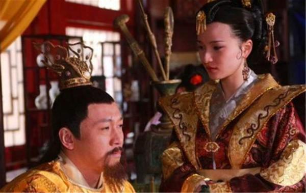 王皇后:没有儿子傍身亦不受万历皇帝宠爱，王皇后是怎样稳坐皇后宝座的？