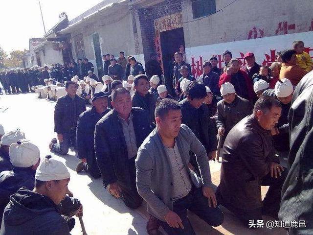 农村丧事习俗出殡逐角是什么风俗？