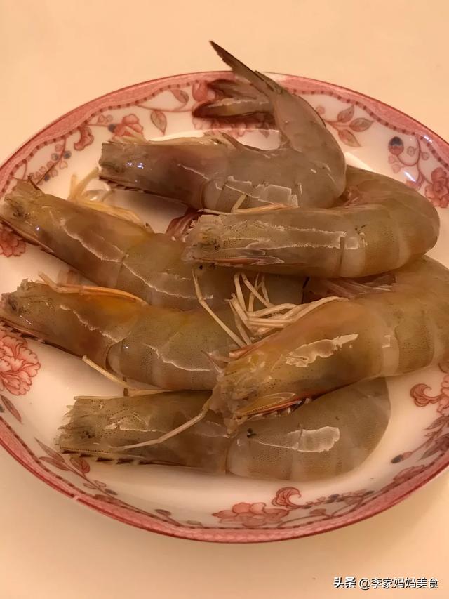油焖大虾怎么做最好吃，油焖大虾怎么做好吃又简单
