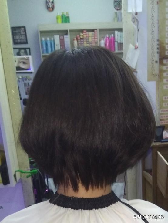 头条问答 如果剪短发 又自然卷咋整 真的是哭了 怎么才能变直啊 11个回答