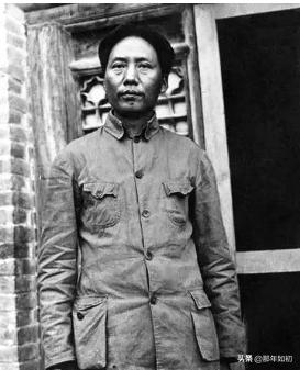 帅哥被强制榨精:俗话说：“男儿有泪不轻弹，只是未到伤心处”那么男人可以哭吗？
