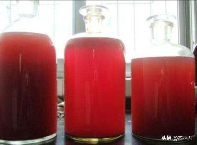 红酒营养元素:自酿的葡萄酒变得和醋一样酸怎么办？还能饮用吗？