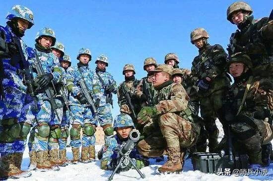 装甲车图片,陆军师和步兵师有什么区别？