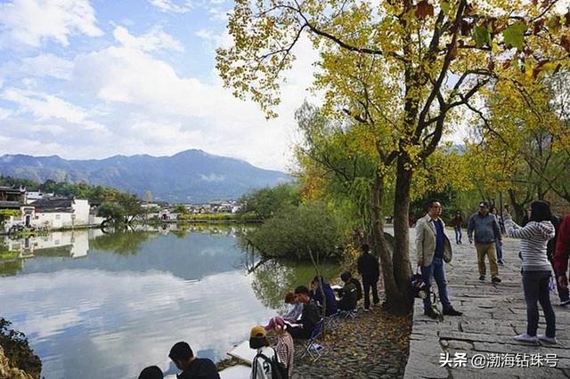 杨红太油画写生:利用旅游的间隙，写生油画有矛盾吗？