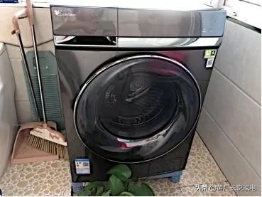 只想买国产10kg滚筒洗衣机,哪个品牌好？具体哪个型号好？洗烘一体怎么样？