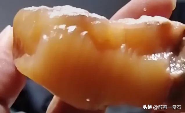 新疆买玉镯便宜吗,产地买宝石真的更便宜吗？