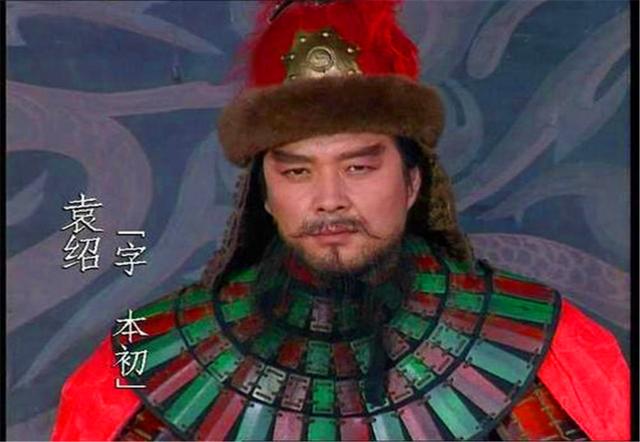 关羽斩颜良:颜良和文丑，都是袁绍难得的猛将，为何轻易被关羽斩杀？