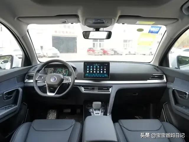 传奇纯电动汽车，能否推荐两款续航靠谱的纯电动SUV，15万落地的