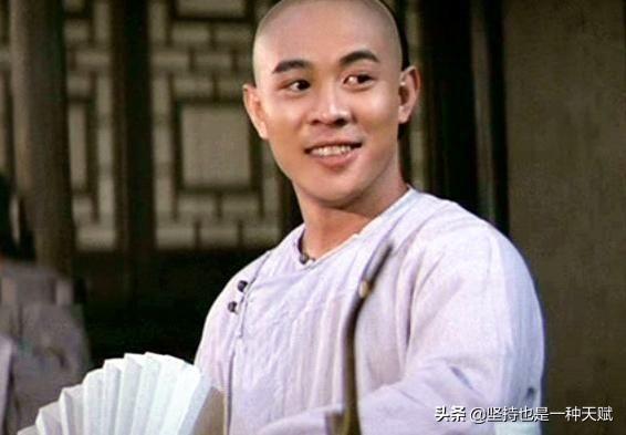 《黄飞鸿》的演员有李连杰和赵文瑄,你觉得谁演的好？为什么？