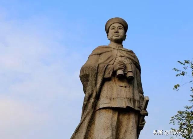 吉野门事件:甲午战争撞击吉野舰的爱国将领邓世昌，为何被骂是历史捏造的英雄