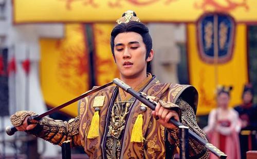 李治武则天:李治不知道武氏代唐的预言吗？为什么不防着武则天？