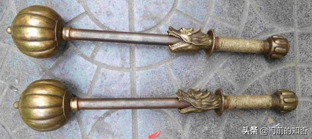 惊雷我特意去听了一下谁能告诉我什么是紫金锤你怎么看这首歌