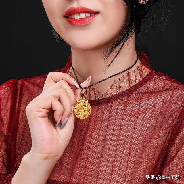 奢华珠宝网,为什么一些女生喜欢带珠宝首饰？