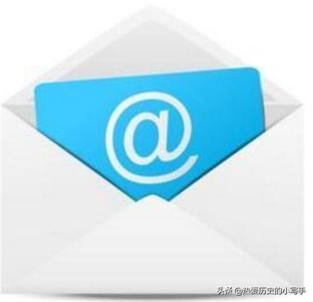 电子邮件地址的正确格式是什么？