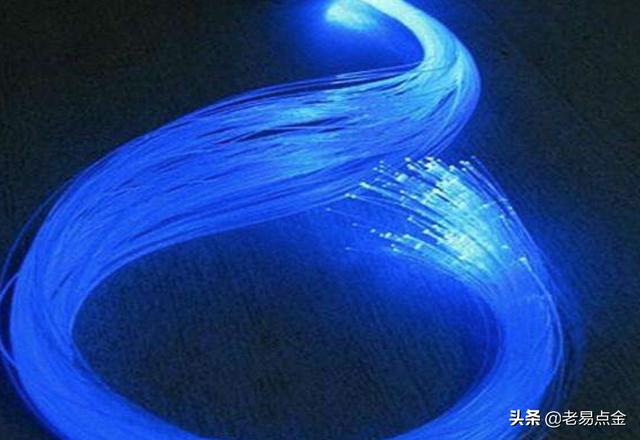 中国著名企业高级的公司:中国十大著名企业 中国的公司中，还有哪些公司像华为一样是世界顶尖的，哪些行业？