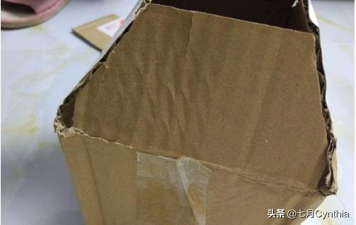 自制狗窝教程:如何用纸箱做一个哈士奇的狗窝？