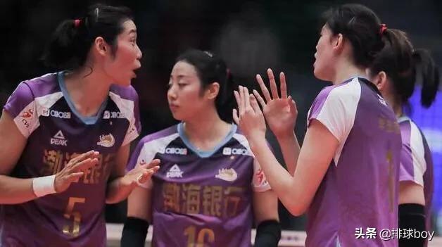 三门全开:今晚八点，天津女排能横扫巴西海滩吗陈指导有何变阵