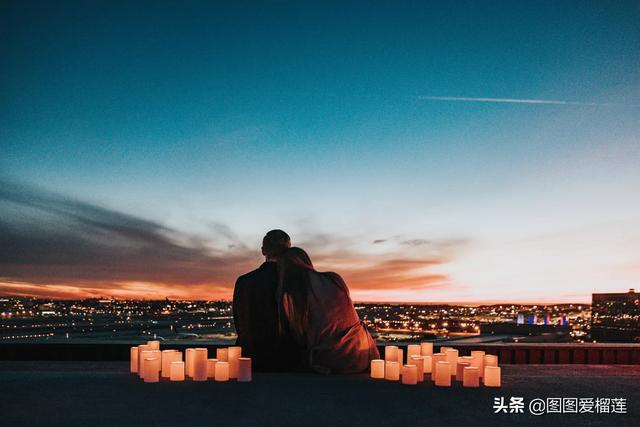 张蓝心劈腿:如何追一个被前任劈过腿的女生？