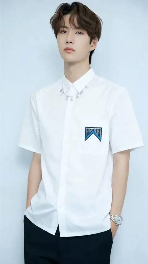 徐佳莹官宣生子:赵丽颖二搭过的5位男演员，为何只有王一博被抵制得最凶？