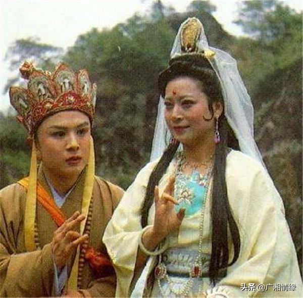 《西游记》,是谁给那个天不怕地不怕的齐天大圣孙悟空戴上了“枷锁”？