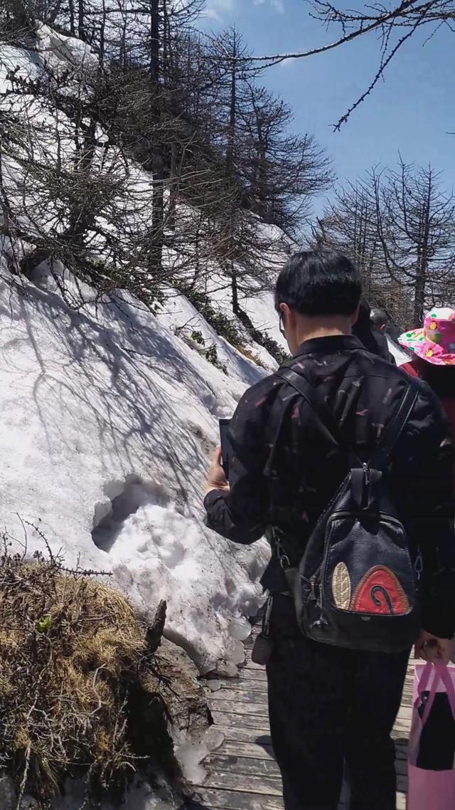 秦岭神秘传说，我想登秦岭主峰太白山，有何攻略