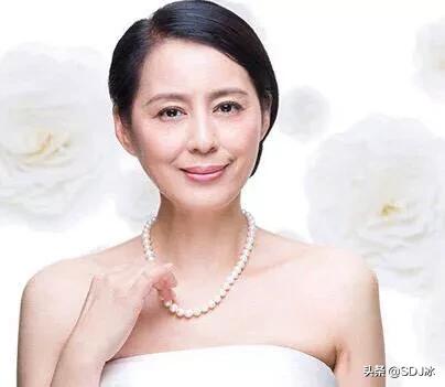 哪里可以下载红子鸟叫声:50岁离婚，女人要不要找老伴？ 红子鸟的叫声从哪里下载