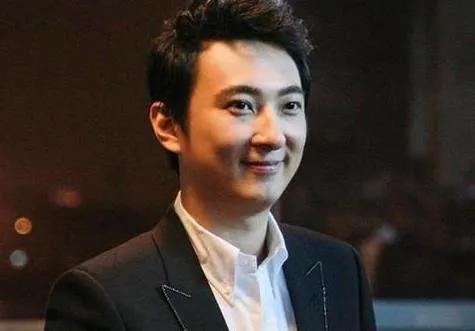 为何与王思聪谈恋爱的是网红而不是明星？