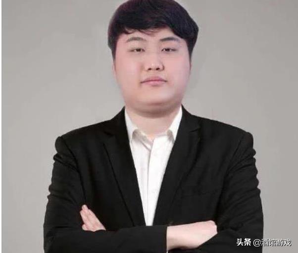 伊芙蕾雅相亲:怎么评价网文作家“天蚕土豆”